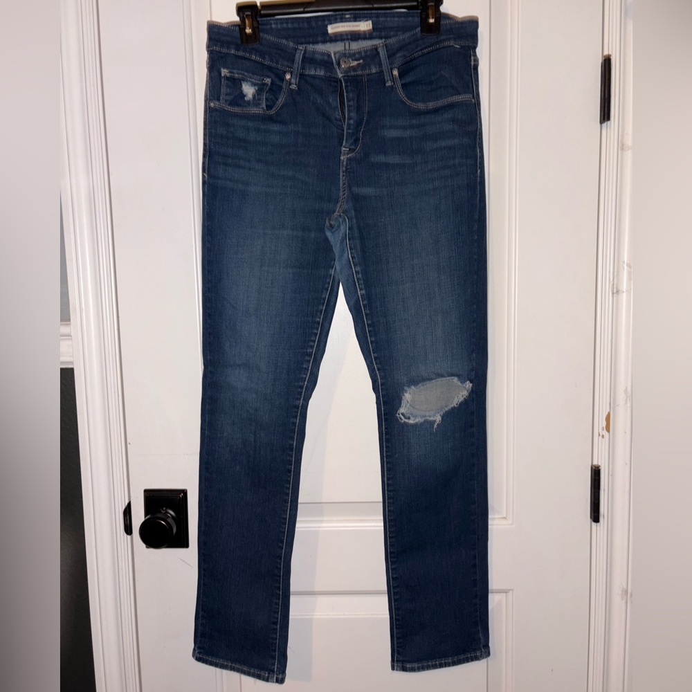 Levi's Dark Wash Classic Mid Rise Skinny Jeans with Knee Distress